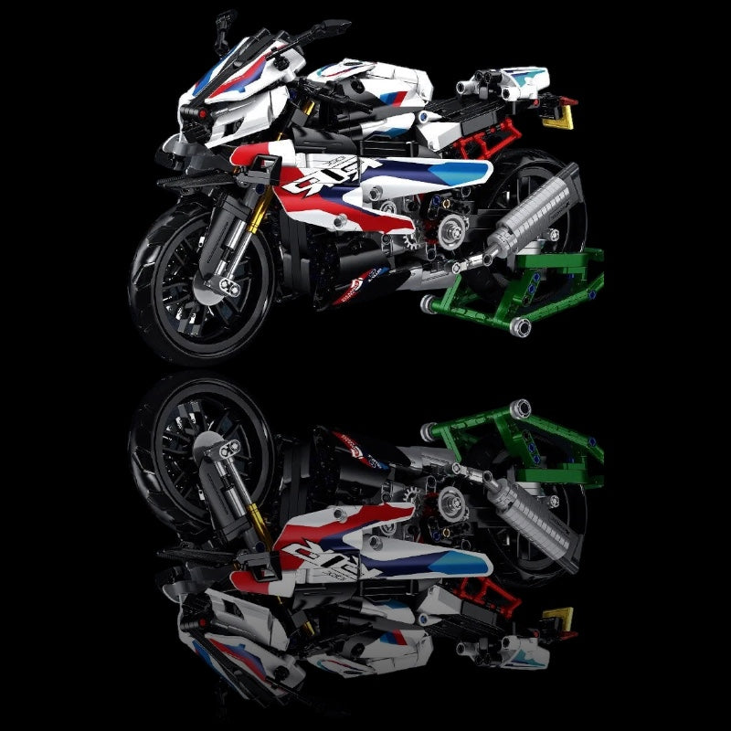 Panlos Bricks BMW M 1000 RR (Model No 672004) - 912 pcs